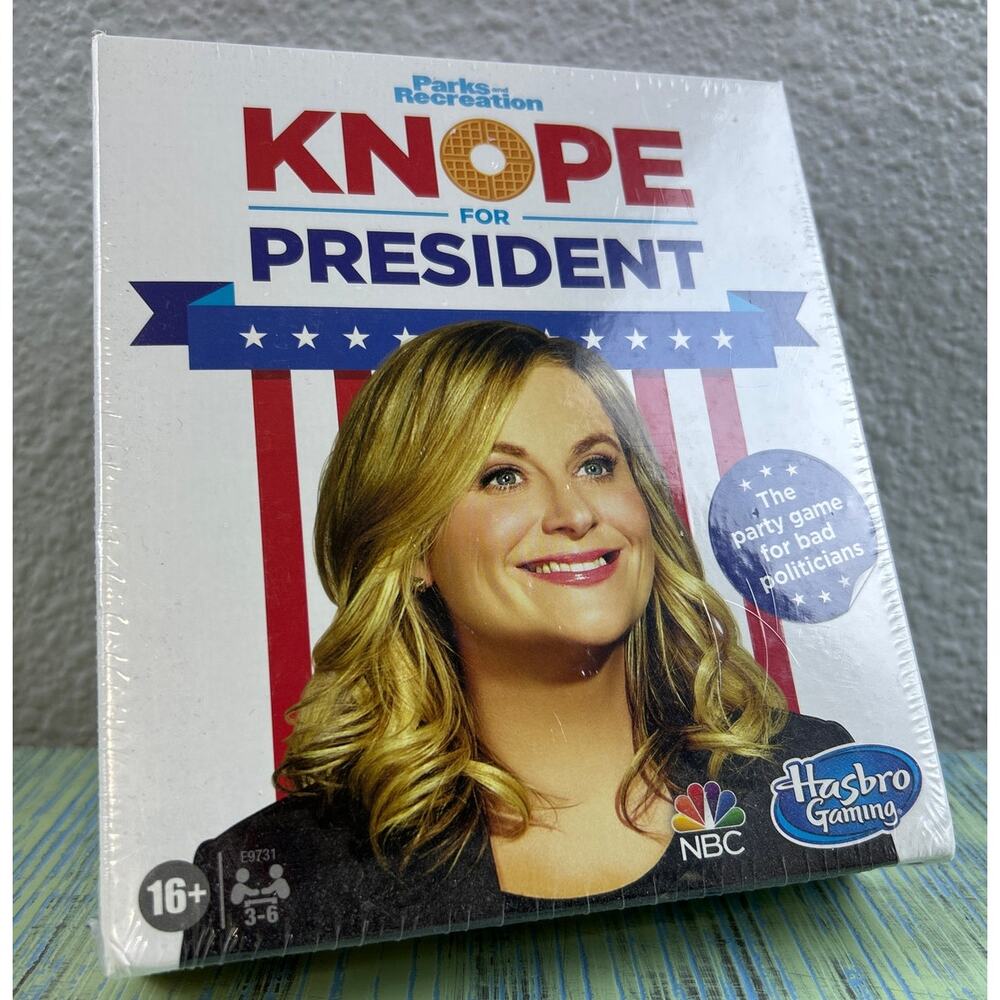 Parks and Recreation Knope for President Party Card Game New Sealed Hasbro